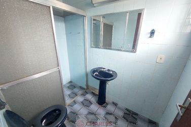 S&iacute;tio &agrave; venda - 345m&sup2; - Centro
