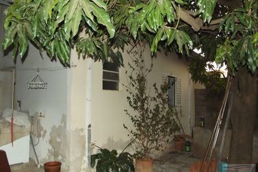 Casa &agrave; venda - 145m&sup2; - Centro