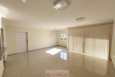 Apartamento &agrave; venda - 106m&sup2; - Centro