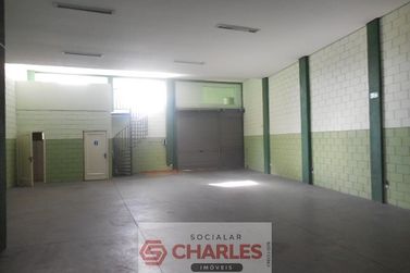 Sal&atilde;o Comercial &agrave; venda - 440m&sup2; - Centro