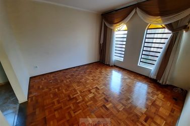 Casa &agrave; venda - 128m&sup2; - Centro