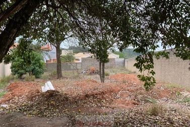 Terreno &agrave; venda - 10m&sup2; - Centro
