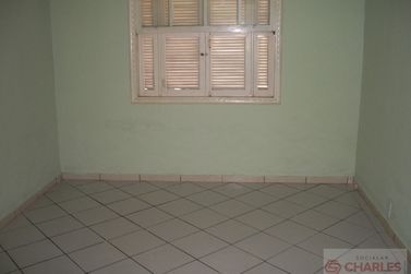 Casa para alugar - 357m&sup2; - Centro