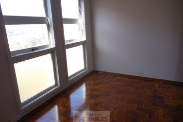 Apartamento para alugar - 35m&sup2; - Centro