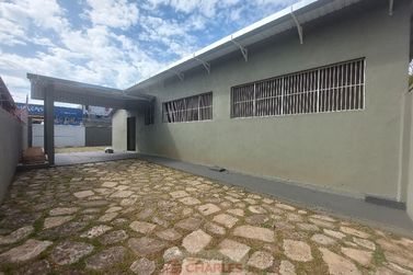 Sal&atilde;o Comercial para alugar - 250m&sup2; - Centro