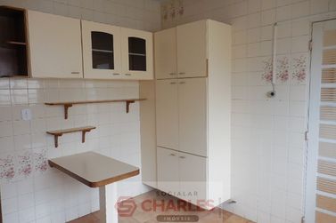 Casa &agrave; venda - 243m&sup2; - Centro