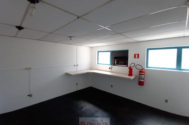 Sal&atilde;o Comercial para alugar - 40m&sup2; - Centro