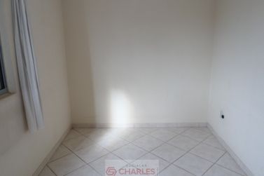Apartamento para alugar - 48m&sup2; - Centro