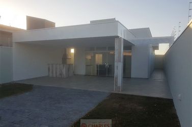 Casa &agrave; venda - 120m&sup2; - Centro