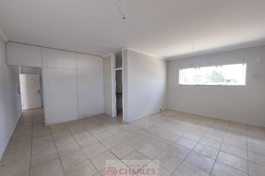 Sal&atilde;o Comercial para alugar - 60m&sup2; - Centro