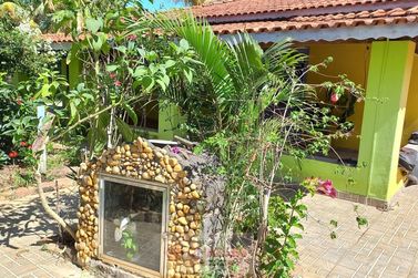 S&iacute;tio &agrave; venda - 150m&sup2; - Centro