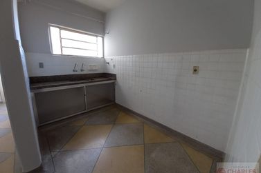 Apartamento para alugar - 90m&sup2; - Centro