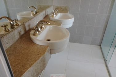 Casa &agrave; venda - 280m&sup2; - Centro