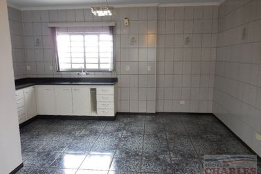 Casa &agrave; venda - 10m&sup2; - Centro