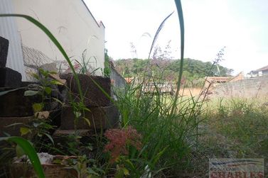 Terreno &agrave; venda - 10m&sup2; - Centro