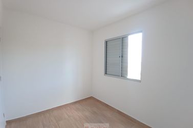 Apartamento para alugar - 60m&sup2; - Centro
