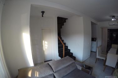 Casa &agrave; venda - 104m&sup2; - Centro
