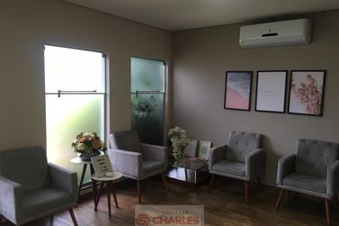 Sala Comercial &agrave; venda - 160m&sup2; - Centro