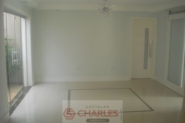 Casa &agrave; venda - 182m&sup2; - Centro