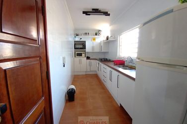 Casa para alugar - 360m&sup2; - Centro