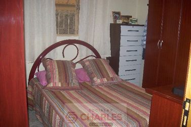 Casa &agrave; venda - 120m&sup2; - Centro