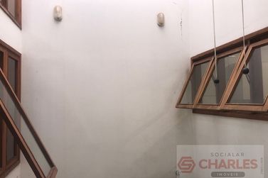 Casa &agrave; venda - 204m&sup2; - Centro