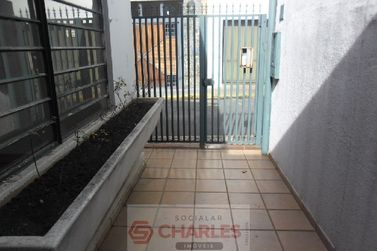 Casa &agrave; venda - 600m&sup2; - Centro
