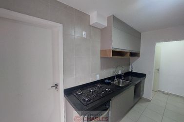 Apartamento &agrave; venda - 93m&sup2; - Centro