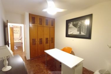Apartamento para alugar - 130m&sup2; - Centro