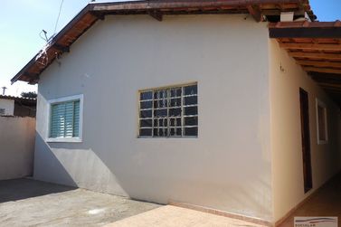 Casa &agrave; venda - 70m&sup2; - Centro