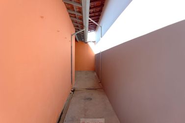 Casa para alugar - 100m&sup2; - Centro