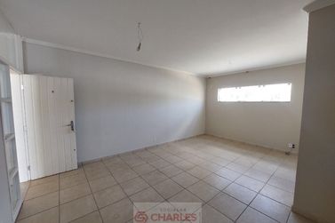 Sal&atilde;o Comercial para alugar - 60m&sup2; - Centro