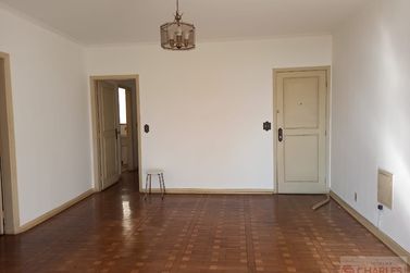 Apartamento para alugar - 110m&sup2; - Centro
