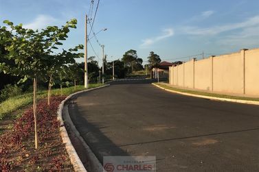 Terreno &agrave; venda - 10m&sup2; - Centro