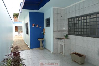 Casa &agrave; venda - 224m&sup2; - Centro