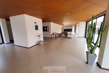 Apartamento &agrave; venda - 155m&sup2; - Centro