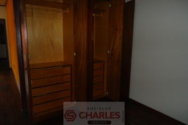 Casa &agrave; venda - 100m&sup2; - Centro