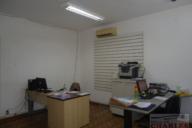 Sal&atilde;o Comercial &agrave; venda - 1234m&sup2; - Centro