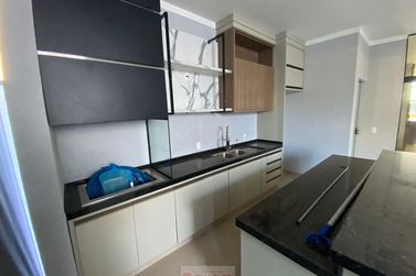 Casa &agrave; venda - 230m&sup2; - Centro