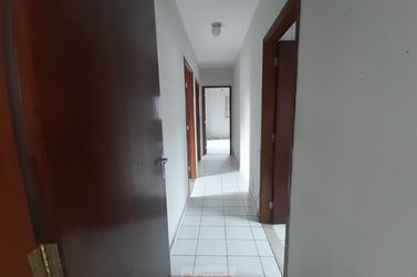 Casa &agrave; venda - 10m&sup2; - Centro