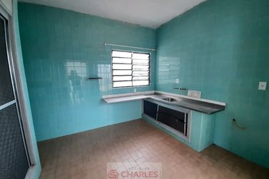 Casa para alugar - 186m&sup2; - Centro