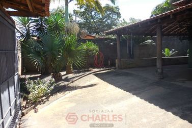 S&iacute;tio &agrave; venda - 280m&sup2; - Centro