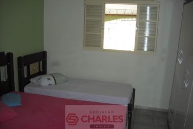 Casa &agrave; venda - 100m&sup2; - Centro