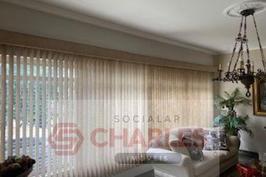 Casa &agrave; venda - 360m&sup2; - Centro