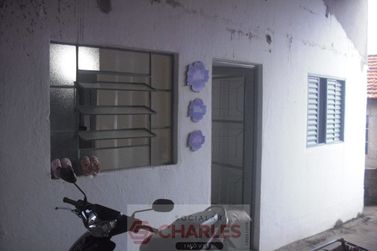 Casa &agrave; venda - 110m&sup2; - Centro