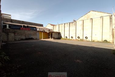 Terreno para alugar - 300m&sup2; - Centro