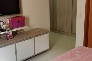 Casa &agrave; venda - 200m&sup2; - Centro