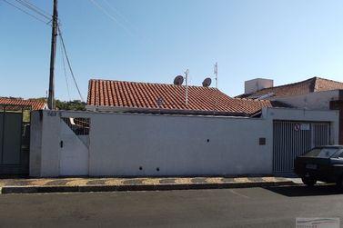 Casa &agrave; venda - 189m&sup2; - Centro