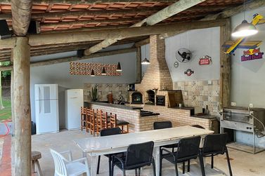 S&iacute;tio &agrave; venda - 10m&sup2; - Centro