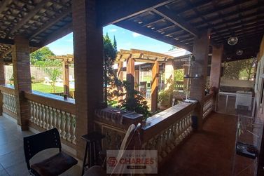 S&iacute;tio &agrave; venda - 300m&sup2; - Centro